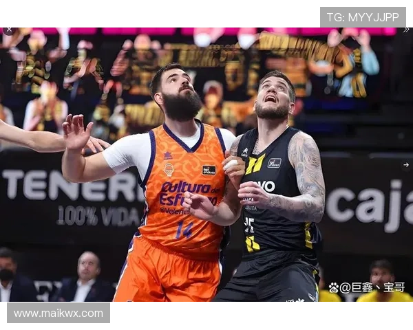 瓦伦西亚俱乐部重组计划持续发力，推动球队未来发展和竞争力提升分析